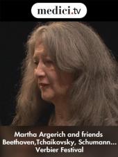 Ver Pelicula Martha Argerich y sus amigos juegan a Beethoven, Tchaikovsky, Schumann, Ravel ... Online