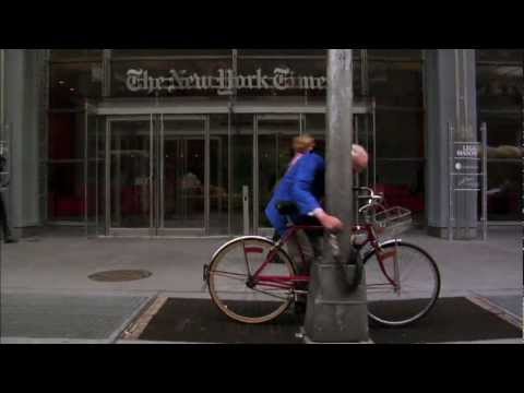 Bill Cunningham New York (2011) - Official Trailer