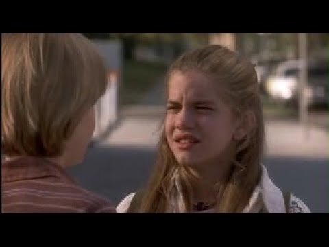 my girl 2 (1994) scene vada crying!! (5/8)