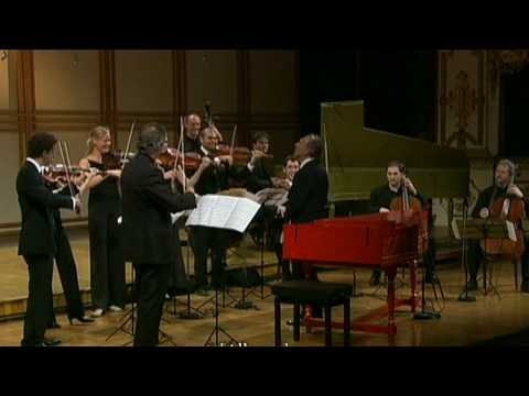 Bach - Concerto Brandeburghese No. 3 BWV 1048 (Abbado)