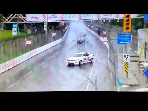 Indycar:Toronto Race 1.  pace car go off the track  during a yellow flag