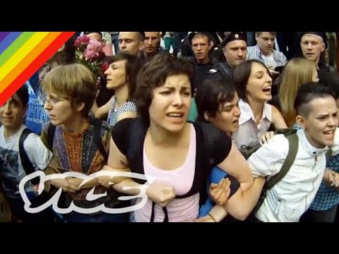 Young and Gay in Putin's Russia (Part 1/5)