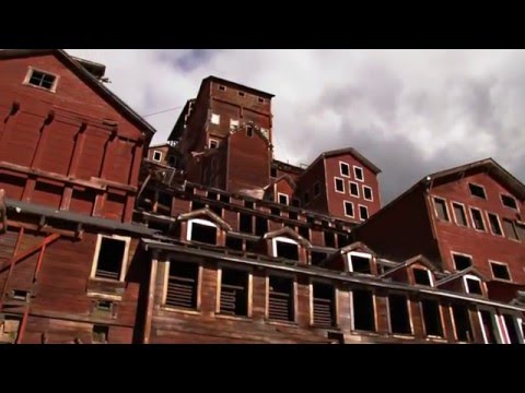 10 Real Haunted Ghost Towns to See in America!
