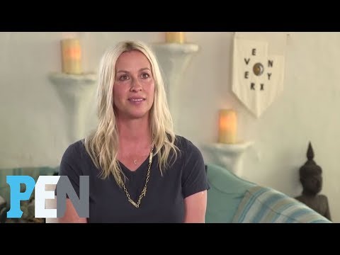 Alanis Morissette Opens Up About Her Battle With Crippling Postpartum Depression | PEN | People