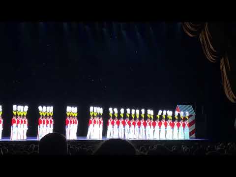 Christmas Spectacular Starring the Radio City Rockettes 2017