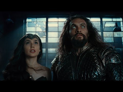 JUSTICE LEAGUE - Official Heroes Trailer