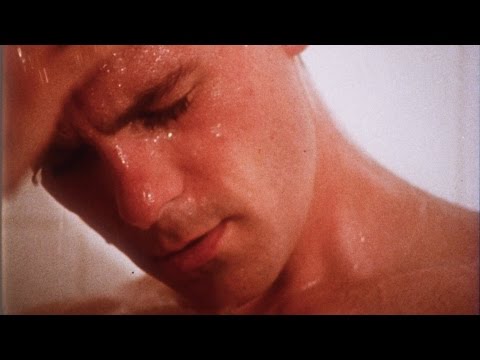 KISS ON THE CLIFF - gay short film about the 80's