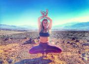 Foto de Entrenamiento de yoga Sweat & amp; Forma - Lindsey Samper